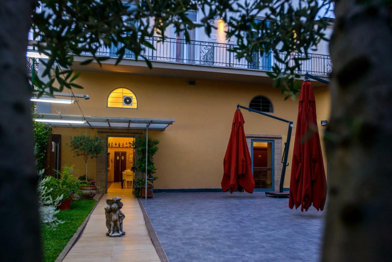 Bocca Di Bacco Bed & Breakfast Cimitile Dış mekan fotoğraf
