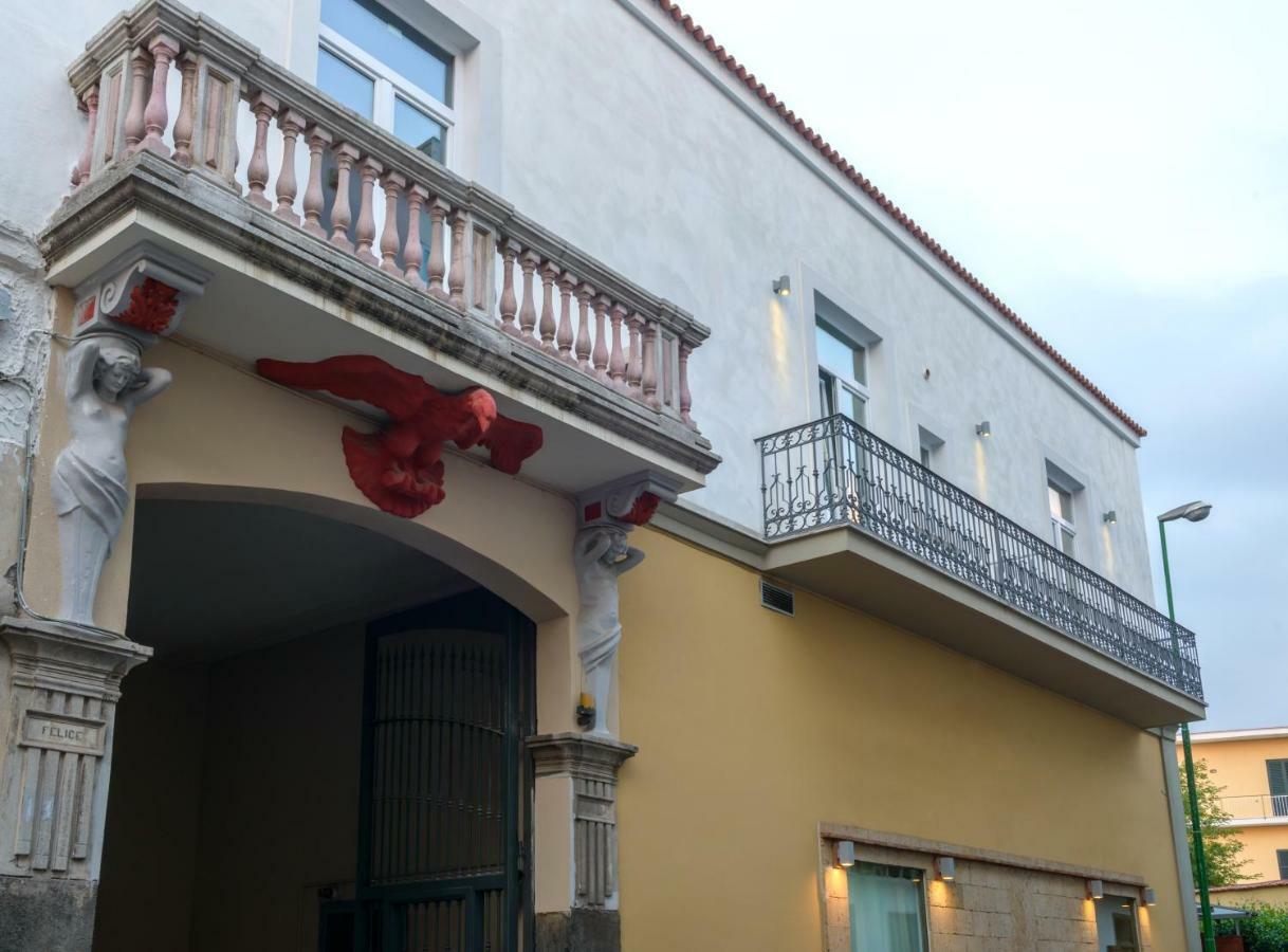 Bocca Di Bacco Bed & Breakfast Cimitile Dış mekan fotoğraf