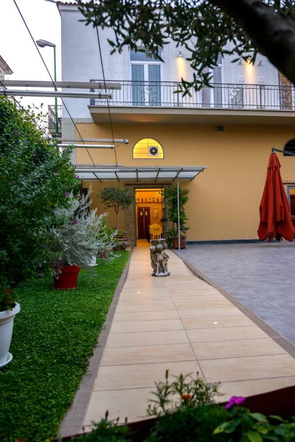 Bocca Di Bacco Bed & Breakfast Cimitile Dış mekan fotoğraf